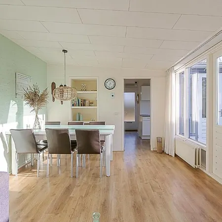 펜션 Duinland 251 - 6 Persoons Vakantiehuis *
