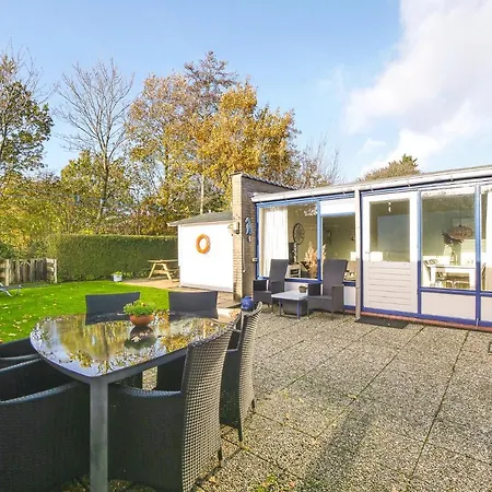 Duinland 251 - 6 Persoons Vakantiehuis Sint Maartensvlotbrug